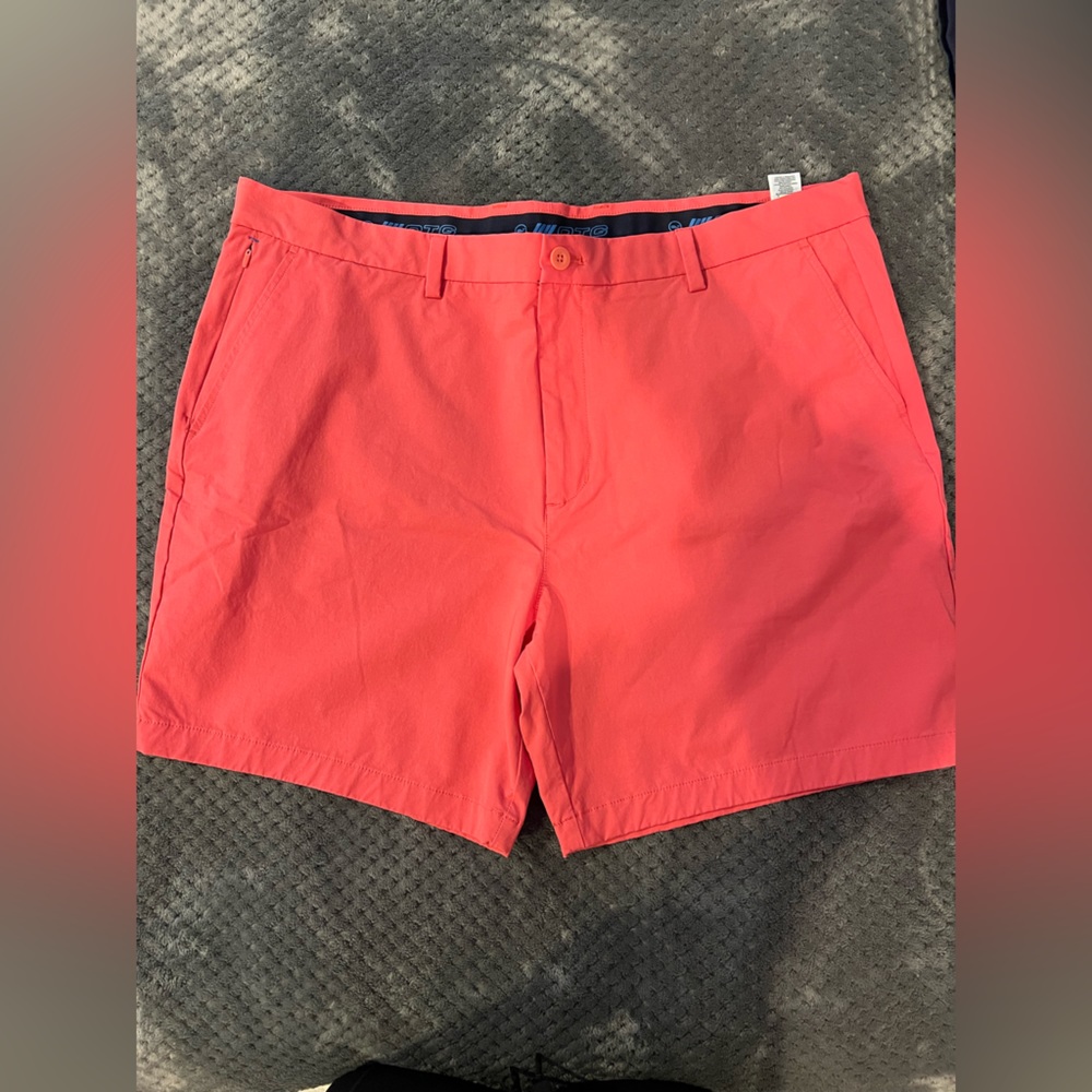 Vineyard Vine on the go short (men’s)